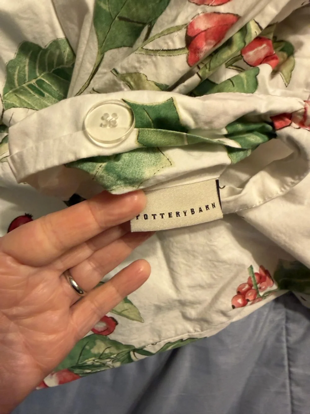 Pottery barn Holly botanical and poinsettia shams and duvet cover